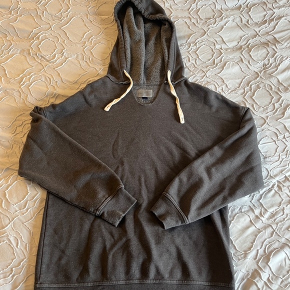 NWOT Universal Thread Fleece Hooded Sweatshirt - Picture 2 of 4